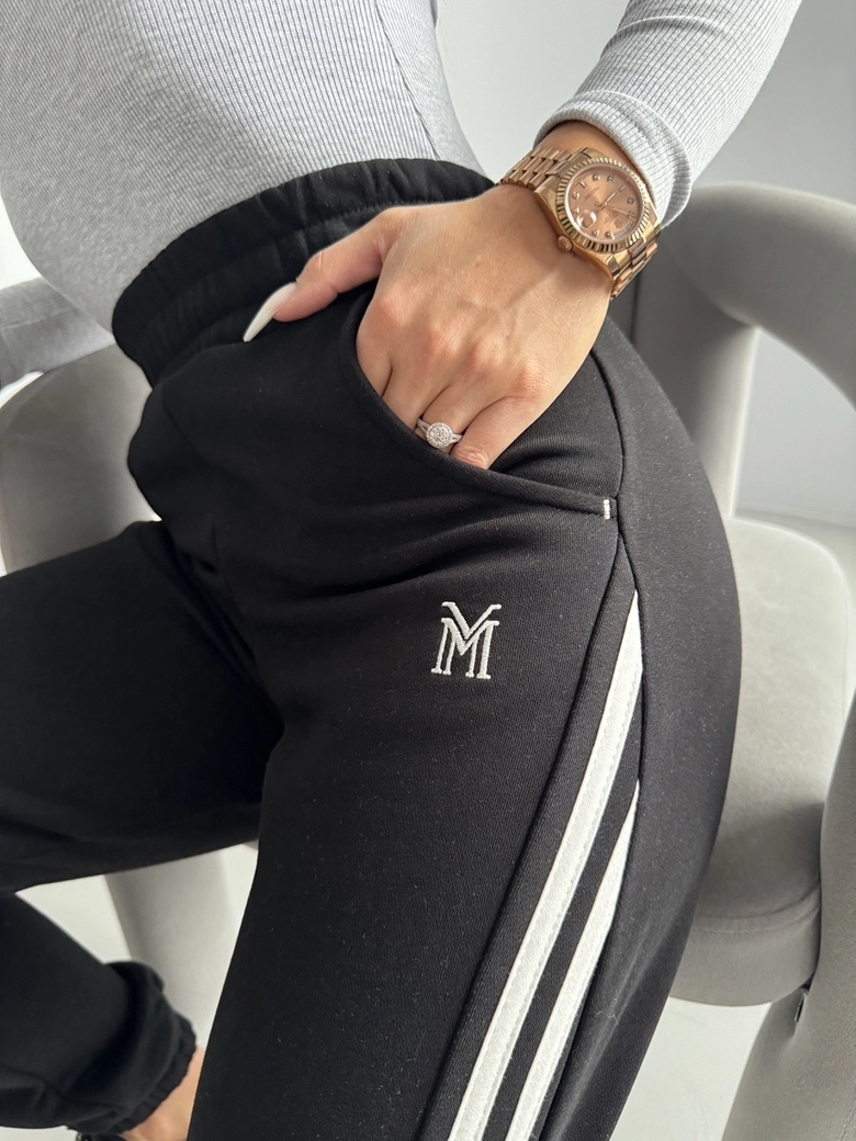 Spodnie czarne Amaze Me T10646