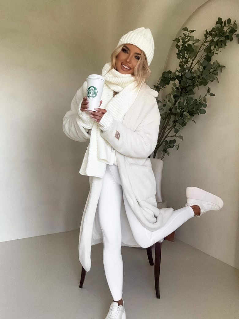 Płaszcz NOELLE – ecru DOSTĘPNY OD 03.11.2025r.