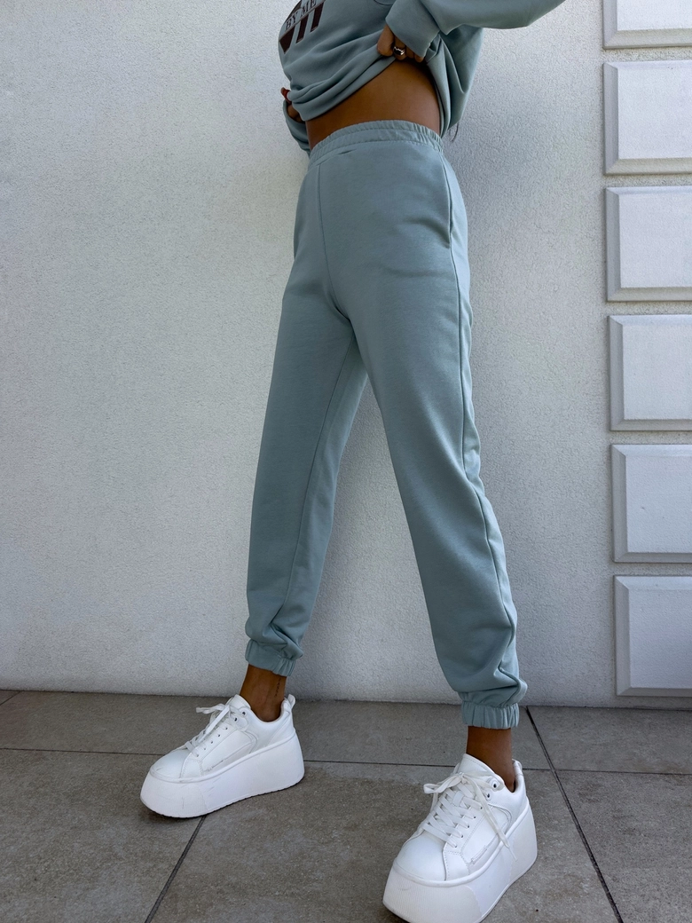 Spodnie dresowe CLASSIC - szałwiowe