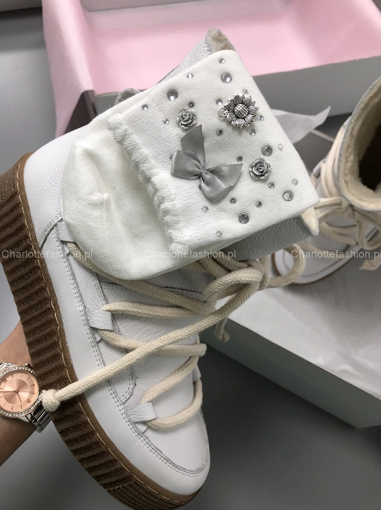 Śniegowce białe z wiązaniem I405