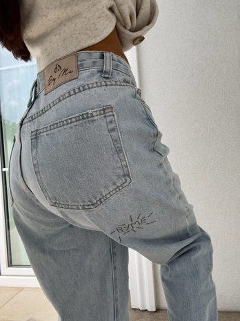 Jeansy MOM FIT BLESS – jeansowe