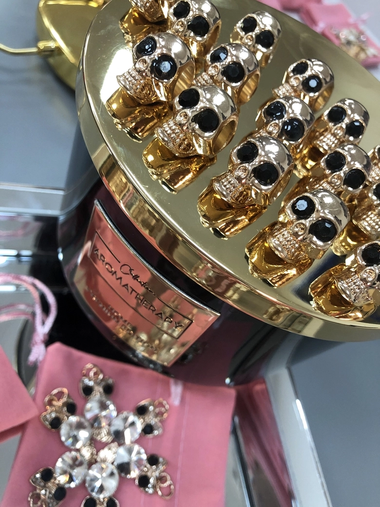 Charms zawieszka ozdoba do butów czaszka X005