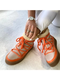 Śniegowce beżowo pomarańczowe z wiązaniem I530