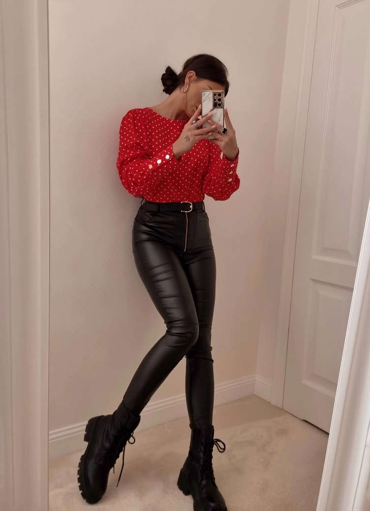 Bluzka MONICA kropeczki - czerwona C18616