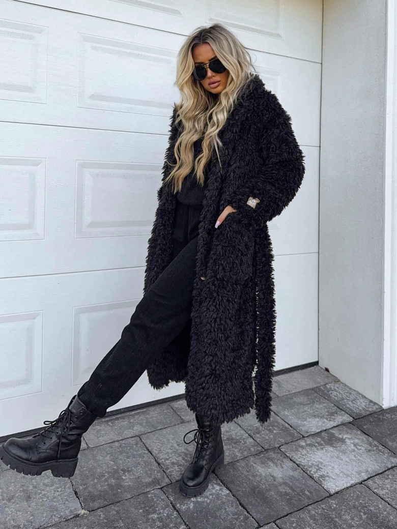 Płaszcz FUR – czarny