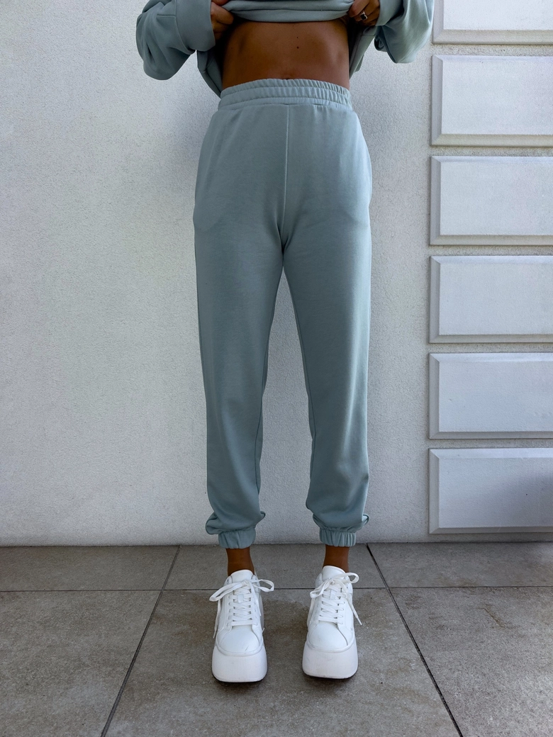 Spodnie dresowe CLASSIC - szałwiowe