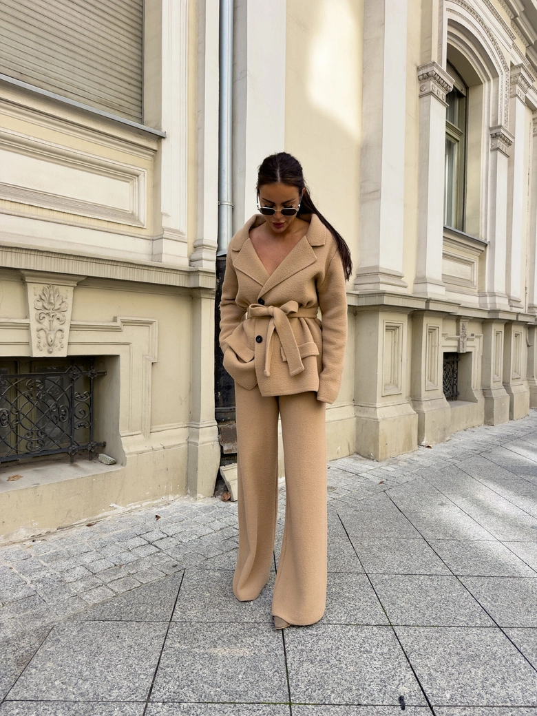 Komplet MARTINEZ – ciemny beż N17402