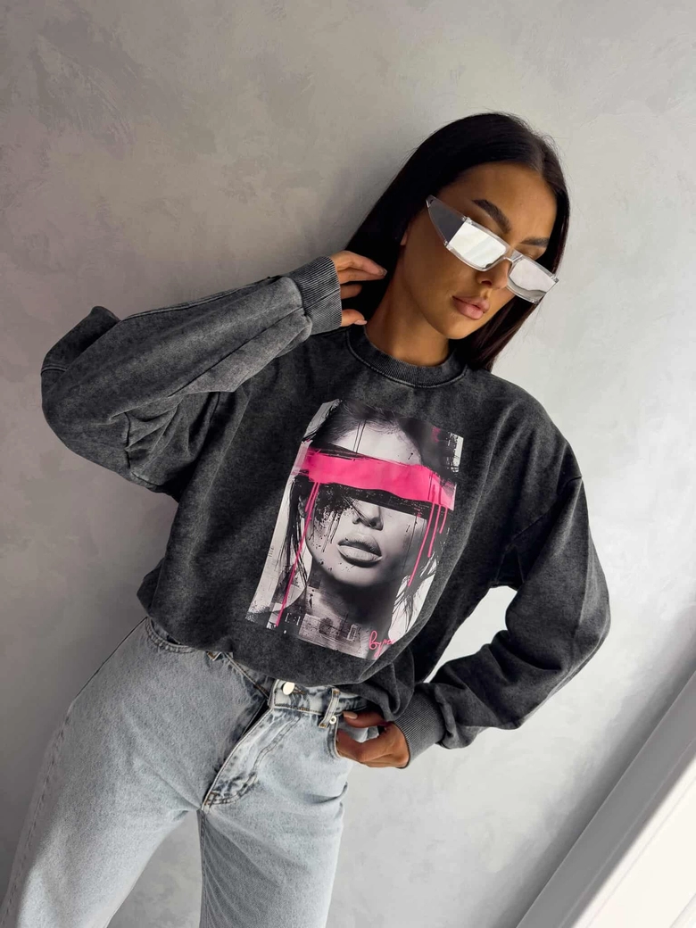 Dekatyzowana bluza LOCK - czarna