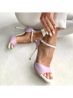 Sandały na szpilce biało liliowe Beth I565