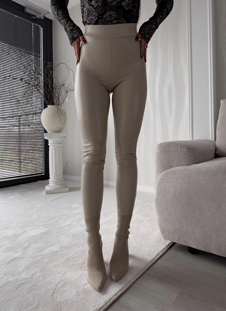 Legginsy LEATHER - jasny beż G18656
