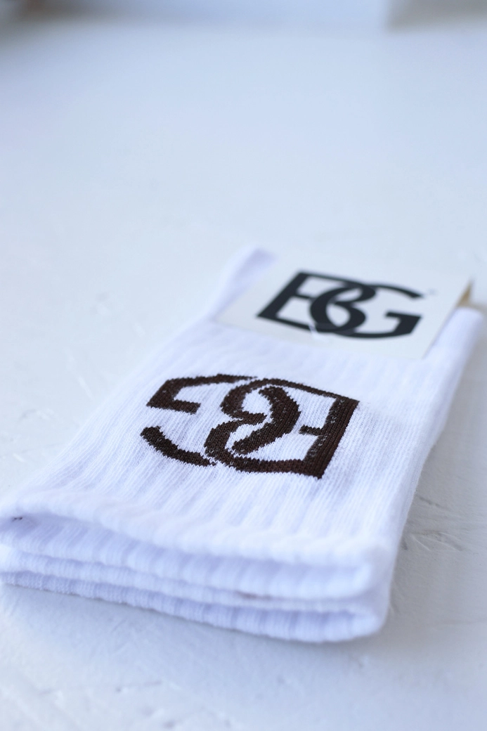 Skarpety BG Login | biały - czekolada