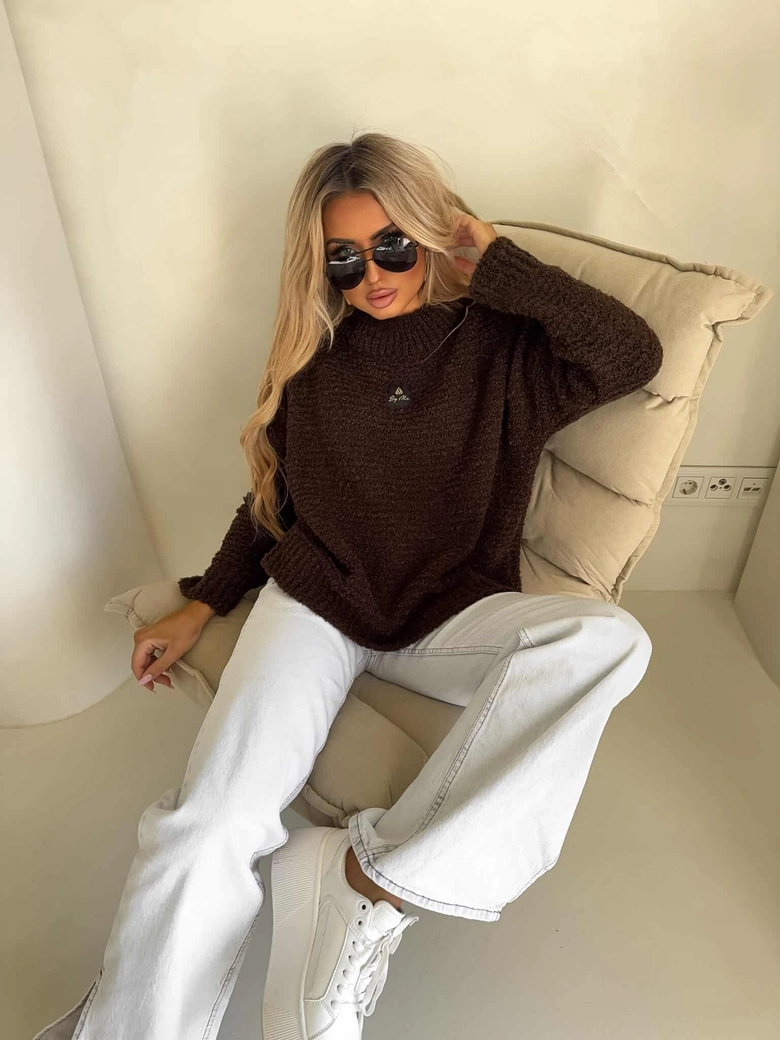 Sweter BUCLA – czekoladowy