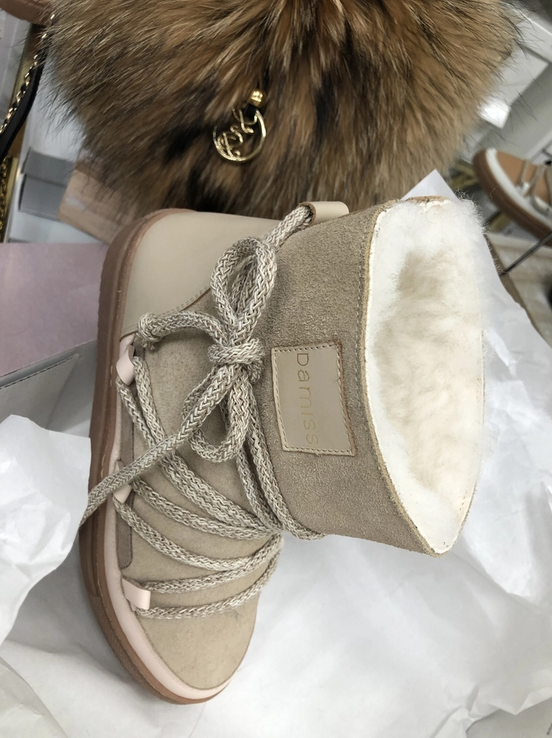 Buty emu śniegowce skórzane zamszowe z ozdobnym wiązaniem camel I514