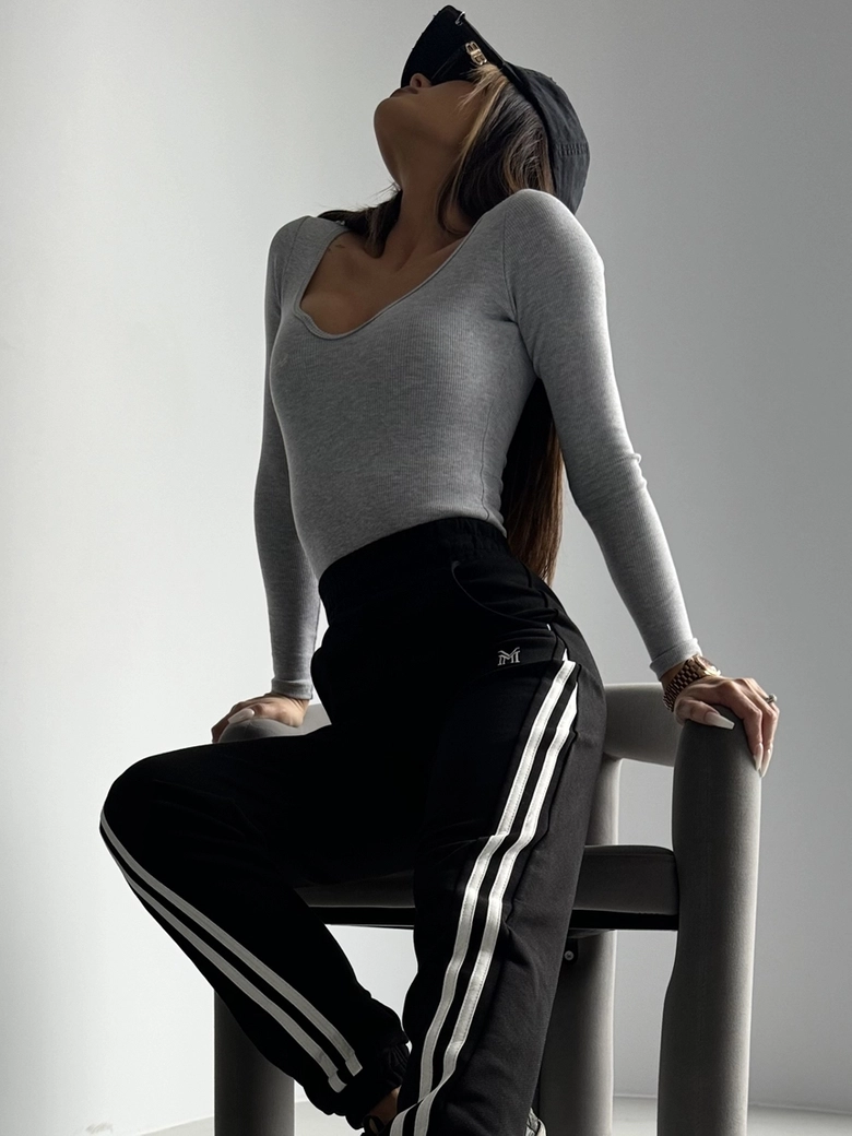 Spodnie czarne Amaze Me T10646