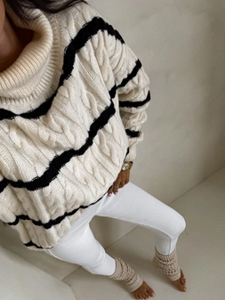 Sweter golf INKO pasy - wanilia-czarne