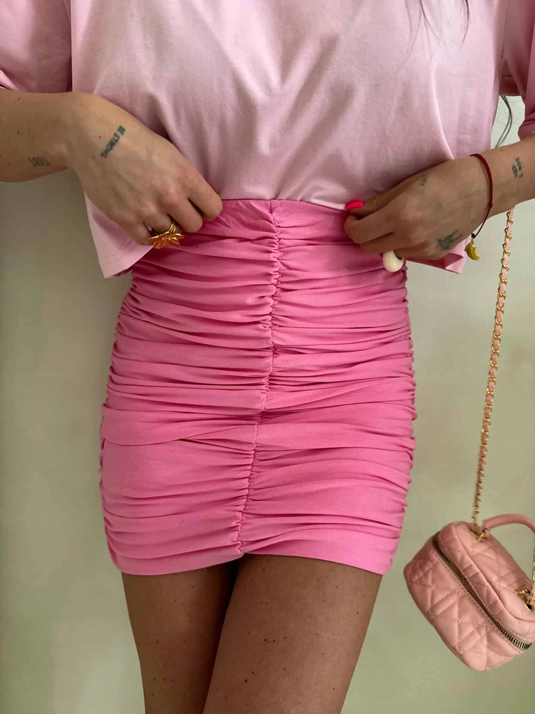 Spódnica MARSZCZONA – różowa