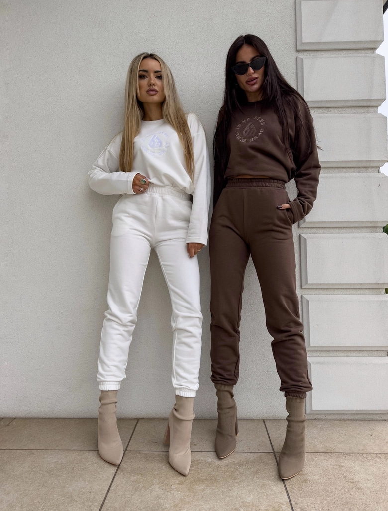 Komplet LOUIS - czekoladowy N18940