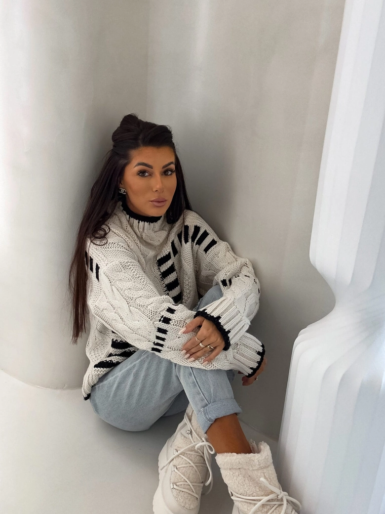 Sweter golf TRAIN – ecru