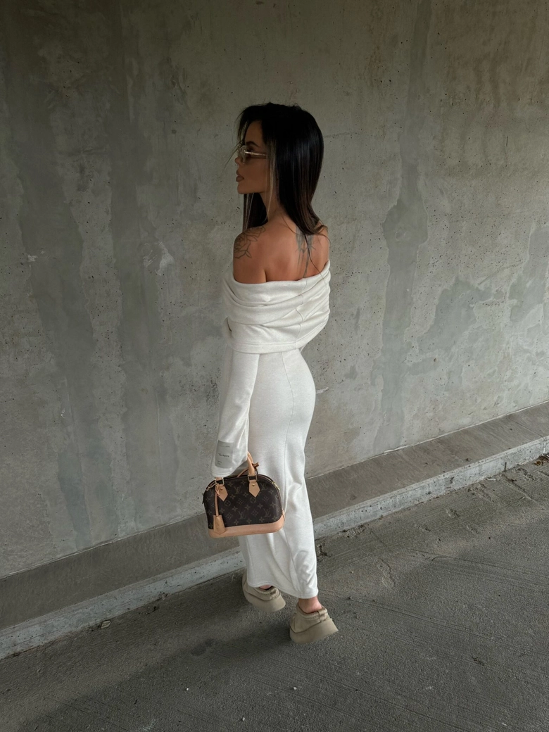 Sukienka VELVET beż A17547