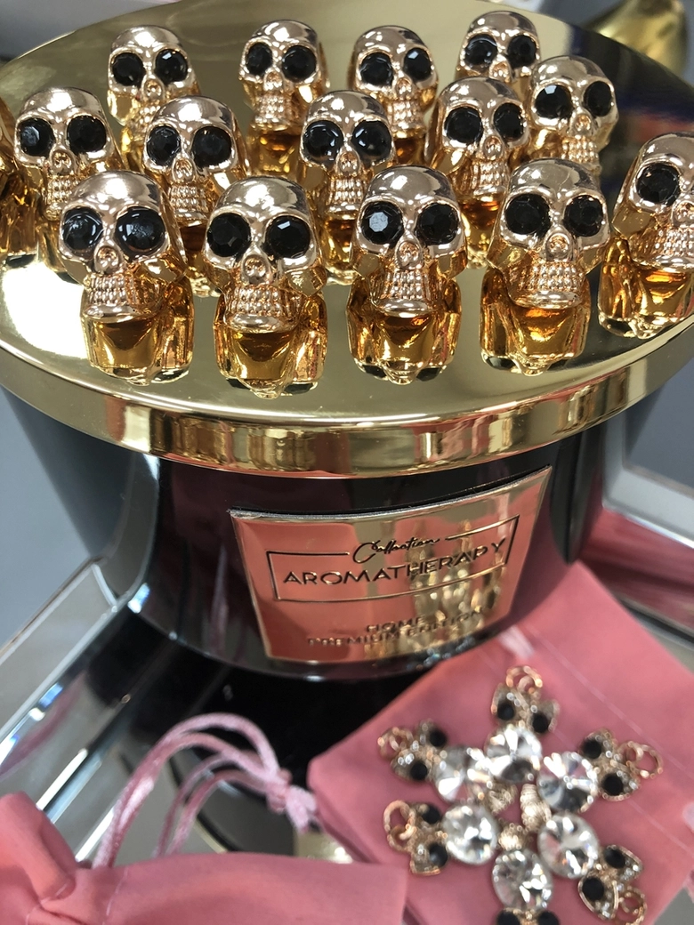 Charms zawieszka ozdoba do butów czaszka X005