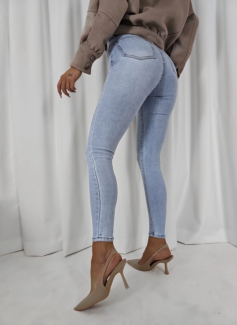 Jeansy BY ME - jeansowe T16710