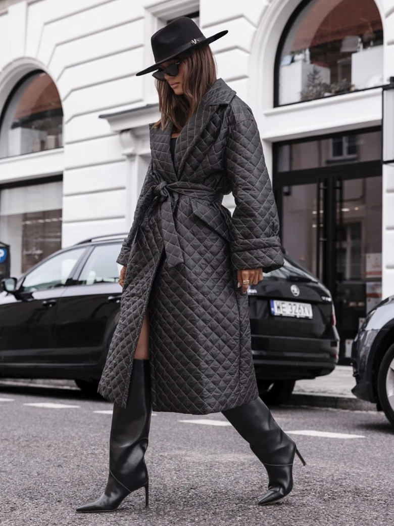 Płaszcz pikowany z paskiem czarny Muray H17064