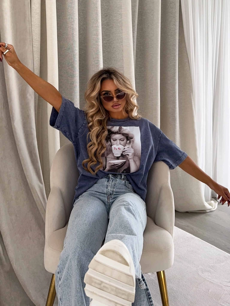 Dekatyzowany t-shirt ROLLER - granatowy