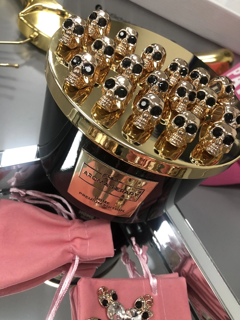 Charms zawieszka ozdoba do butów czaszka X005