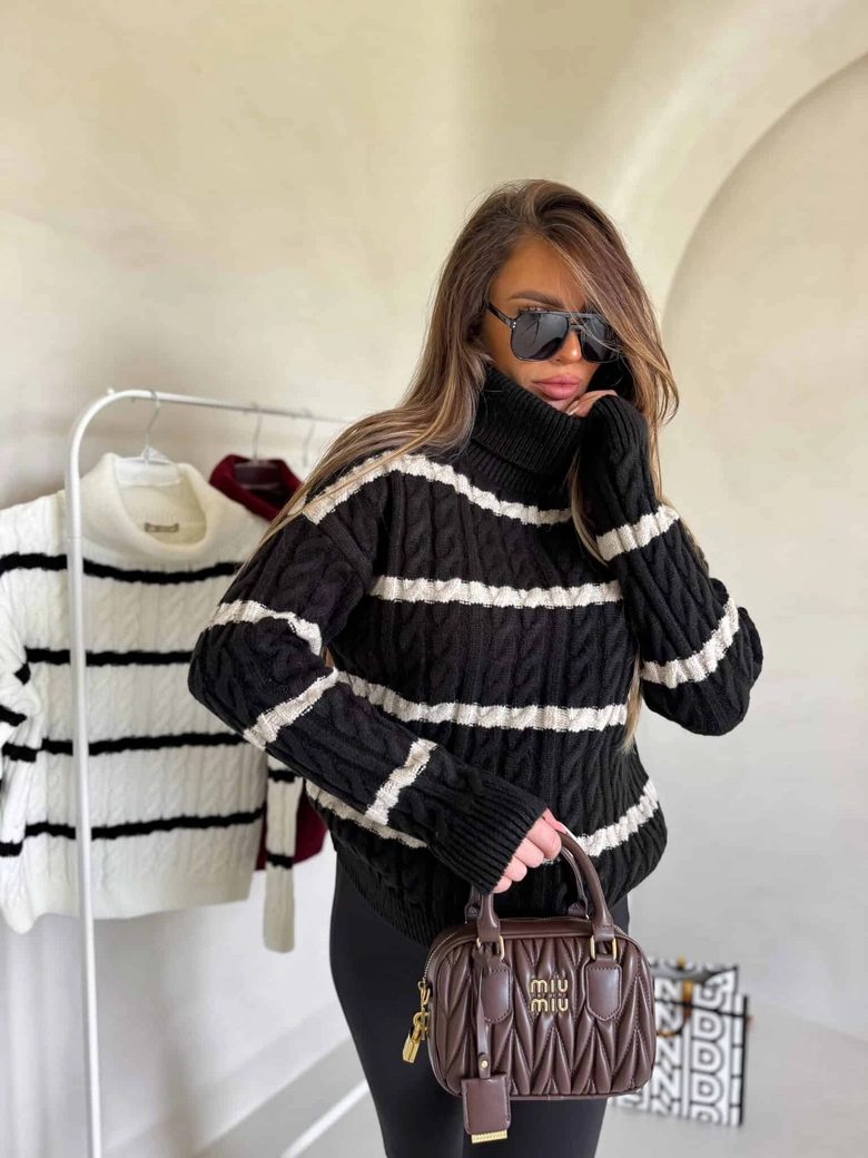 Sweter golf INKO pasy - czarno-beżowe