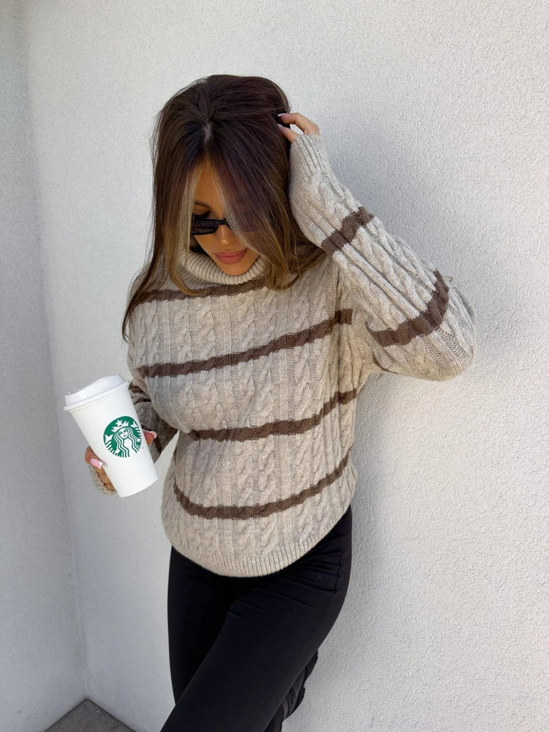 Sweter golf INKO pasy - beżowo-czekoladowe