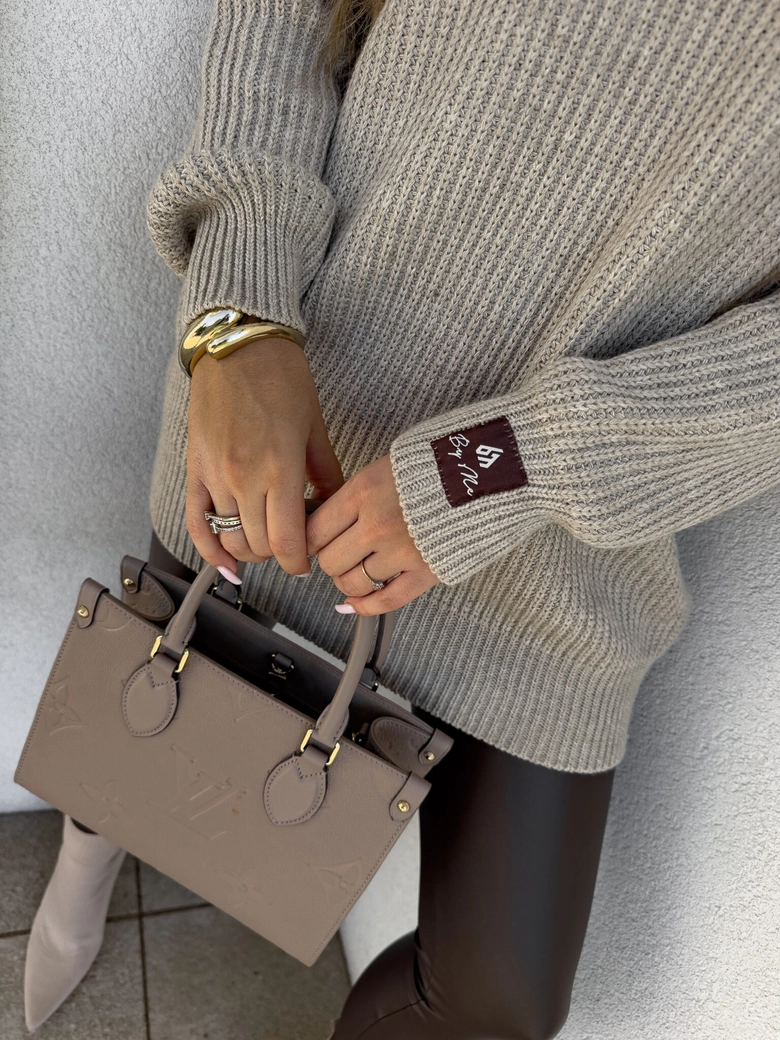 Sweter golf LAVER - beżowy DOSTĘPNY OD 18.10.2024r. E18023