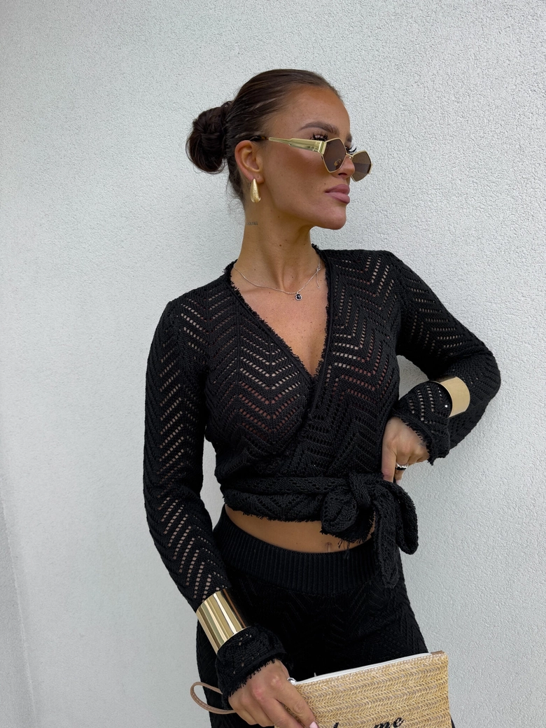 Sweterek wiązany jodełka BALI – czarny