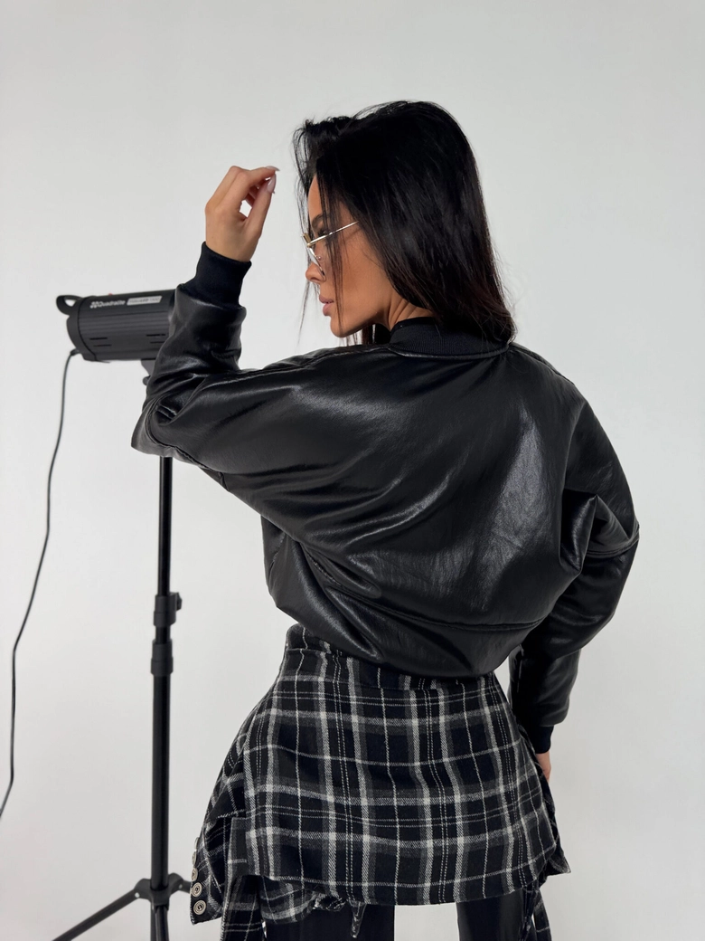 Kurtka TIMELESS czarna