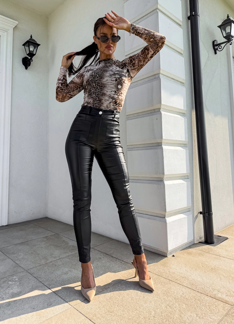 Spodnie woskowane POCKET - czarne T17225