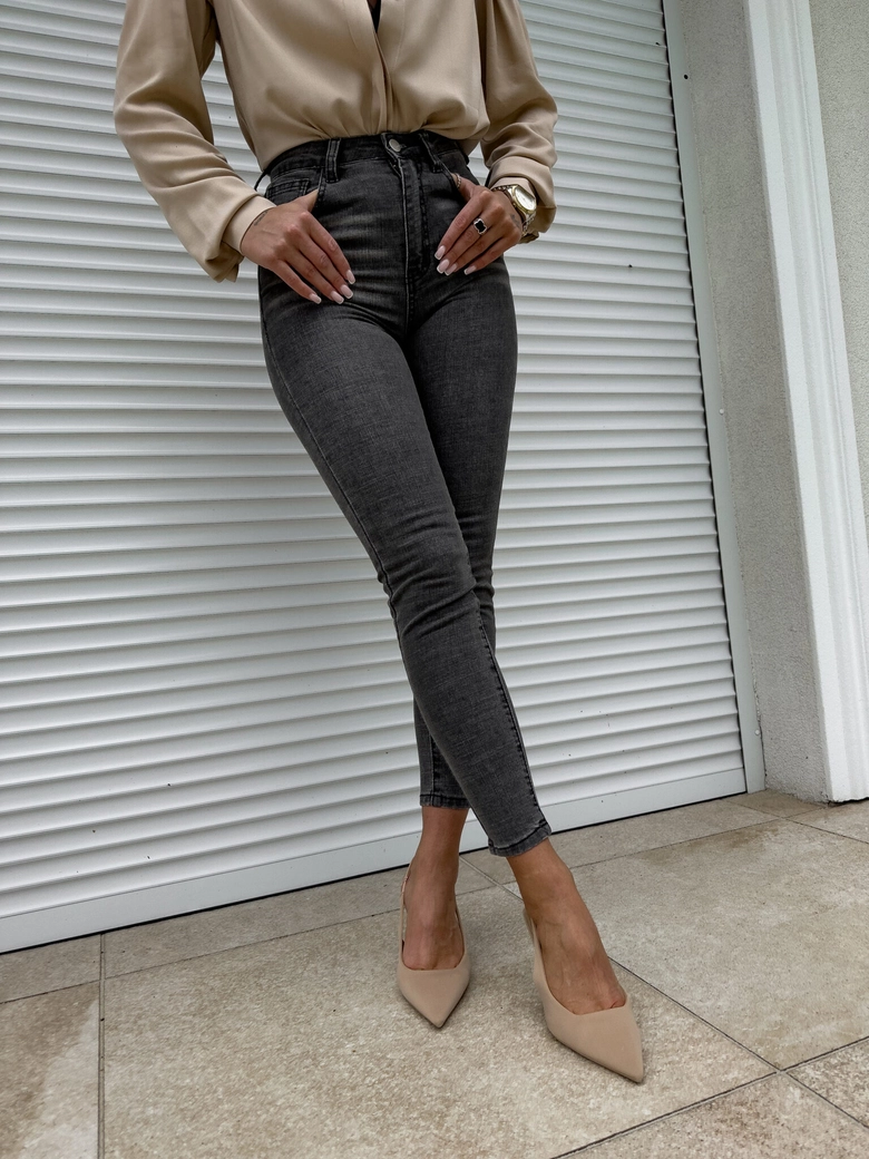 Jeansy BY ME - szare T16671