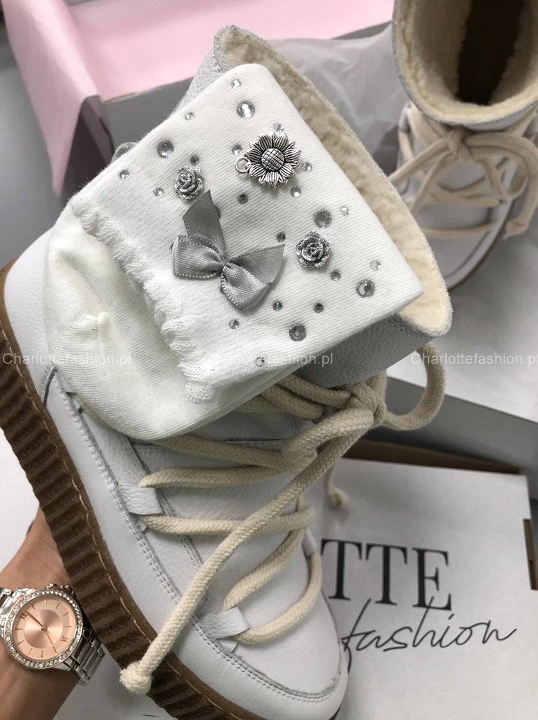 Śniegowce białe z wiązaniem I405