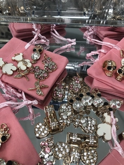 Charms zawieszka ozdoba do butów ważka X006