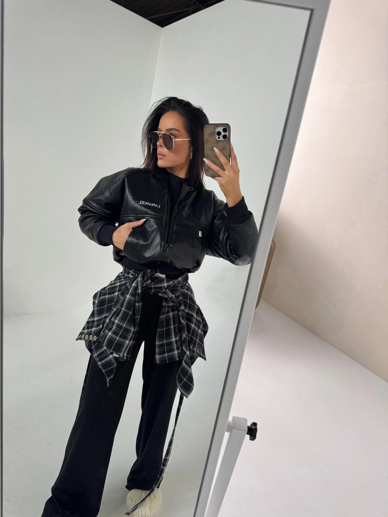 Kurtka TIMELESS czarna