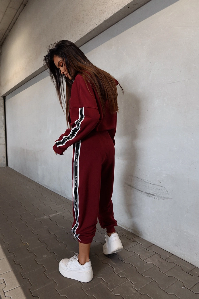 Komplet THAT ONE bordo