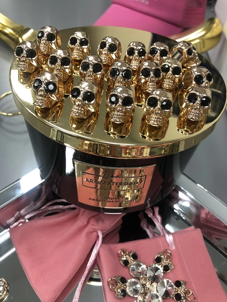 Charms zawieszka ozdoba do butów czaszka X005