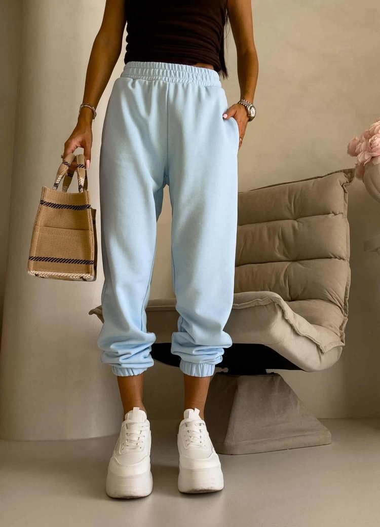 Spodnie dresowe CLASSIC - baby blue