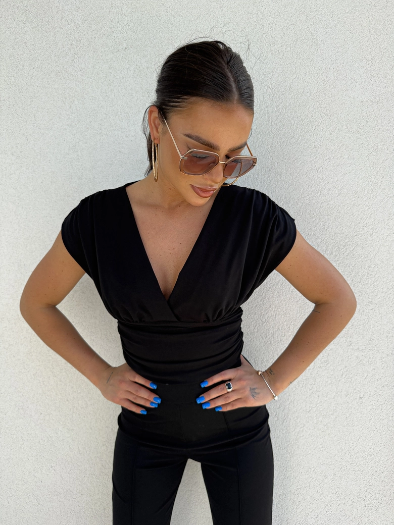 Bluzka VIBE - czarna