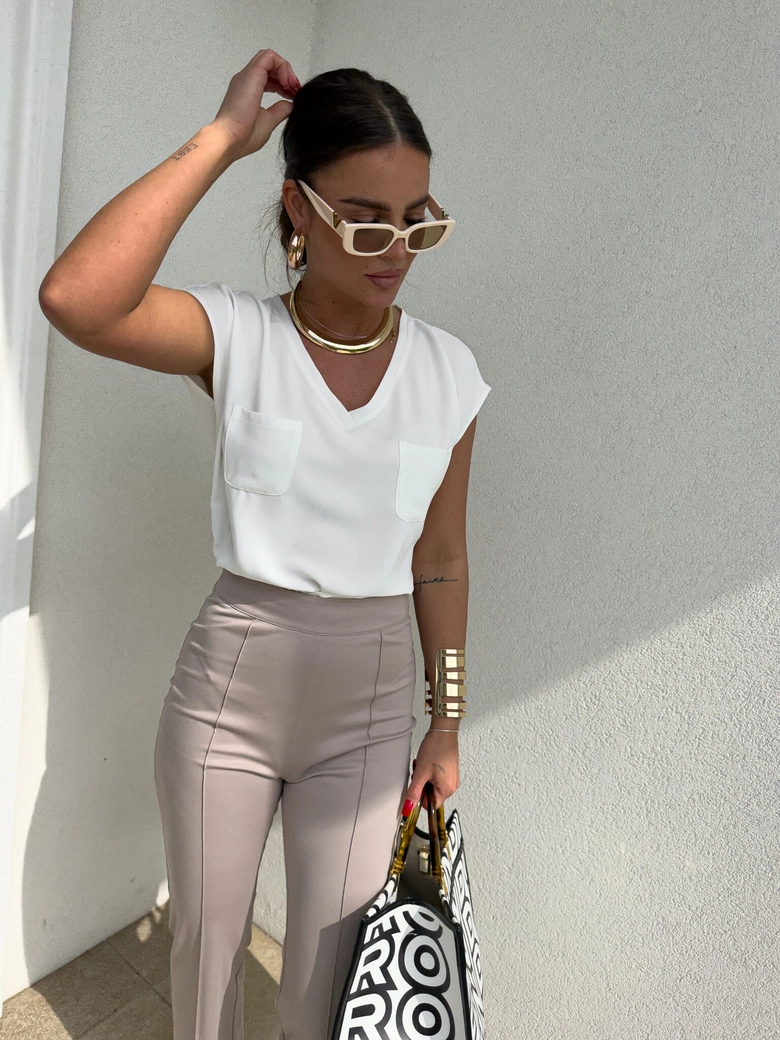 Bluzka KIESZONKI – ecru