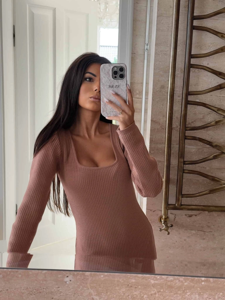 Sukienka COYA - carmel