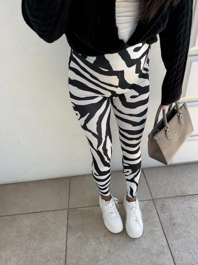 Legginsy GYM print zebra – biało-czarna