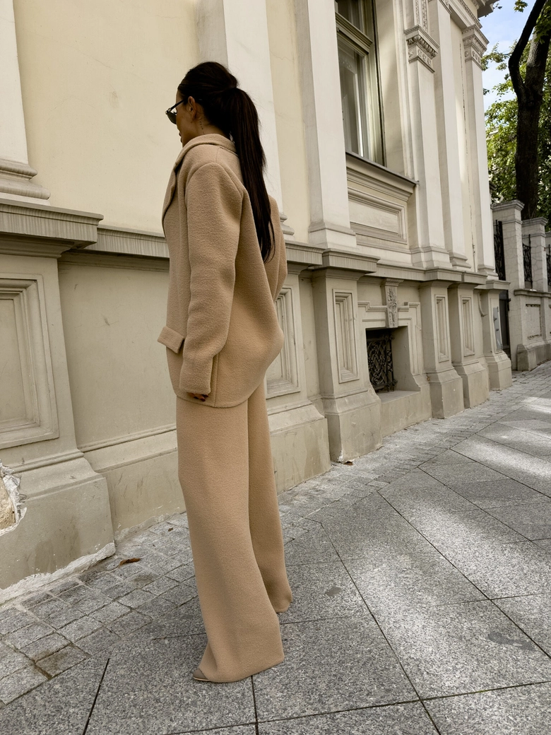 Komplet MARTINEZ – ciemny beż N17402