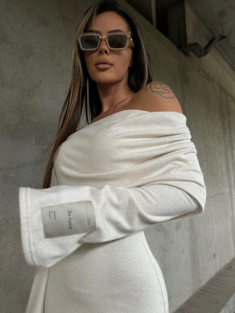 Sukienka VELVET beż A17547