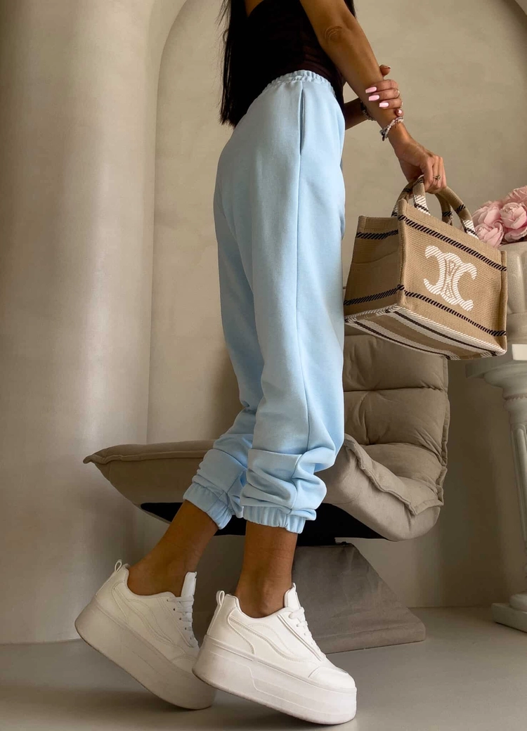 Spodnie dresowe CLASSIC - baby blue