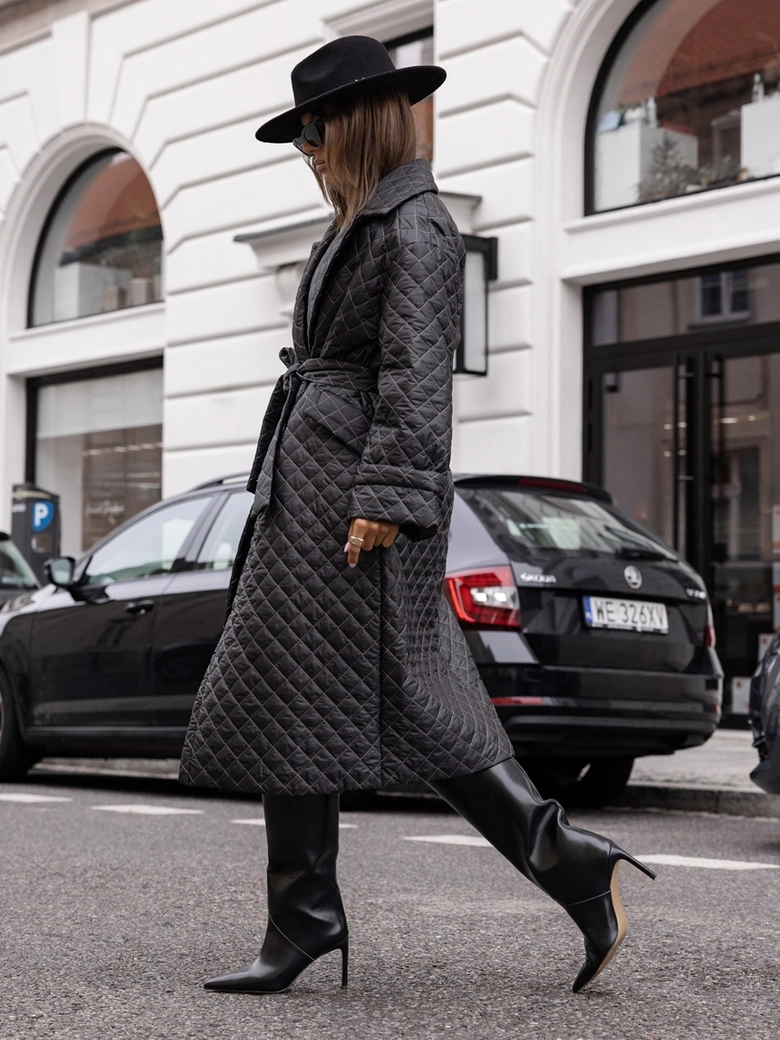 Płaszcz pikowany z paskiem czarny Muray H17064