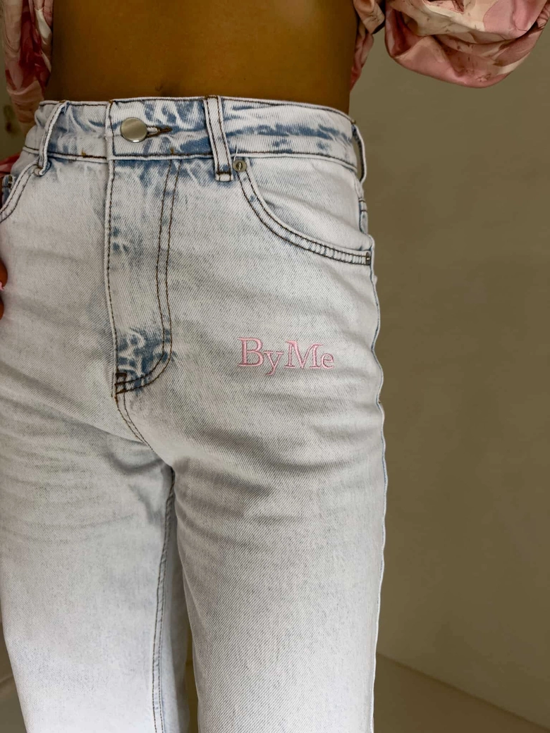 Jeansy FLARED pink one – jasny niebieski